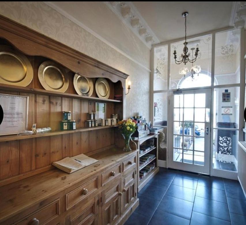 Promenâd Bed&Breakfast Llandudno Exterior foto